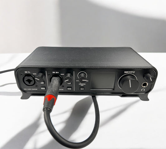 MOTU M4 Table Stand Case